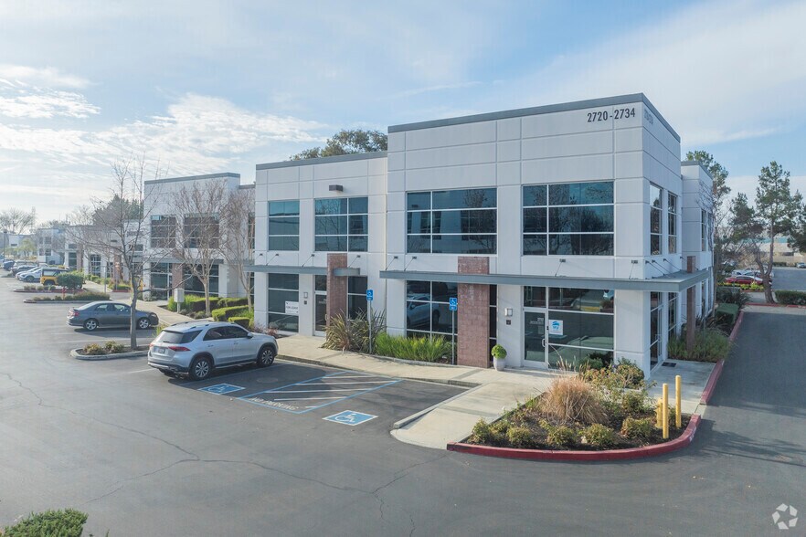 Primary Photo Of 2720-2734 Bayview Dr, Fremont Research And Development For Lease