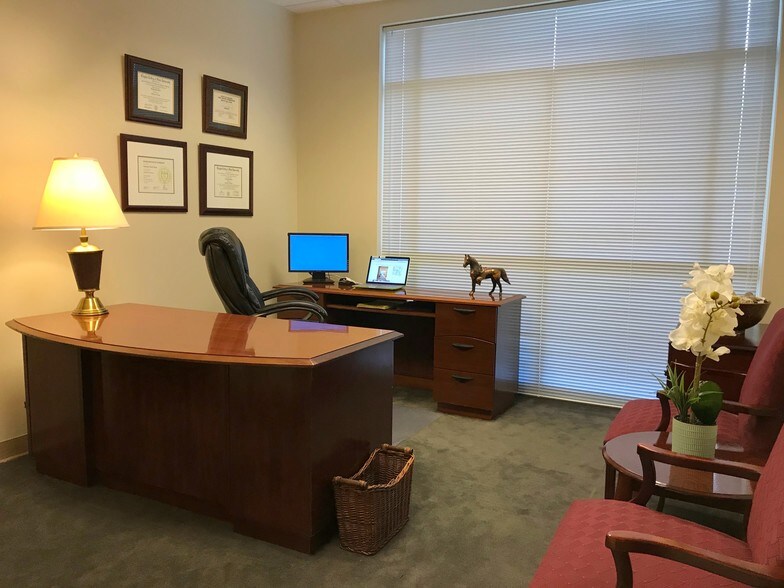 More Photos Of 300 Lester Mill Rd, Locust Grove Office For Lease