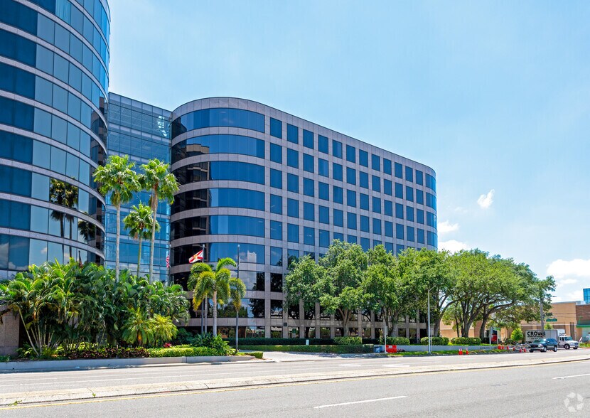 More Photos Of 4890 W Kennedy Blvd, Tampa Office For Lease
