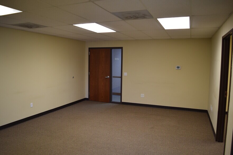 More Photos Of 11154 Huron St, Northglenn Medical For Sale