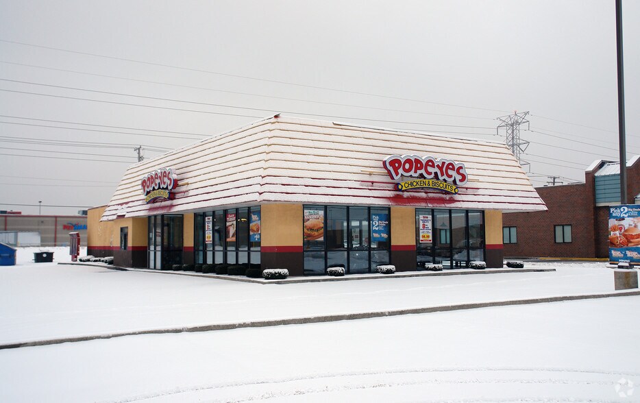 More Photos Of 4809 W 77th St, Burbank Fast Food For Sale