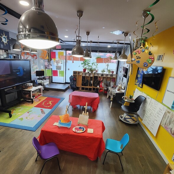 More Photos Of 958 Lafayette Ave, Brooklyn General Retail For Lease