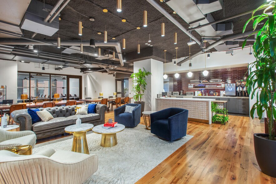 More Photos Of 156 W 56th St, New York Office Residential For Lease