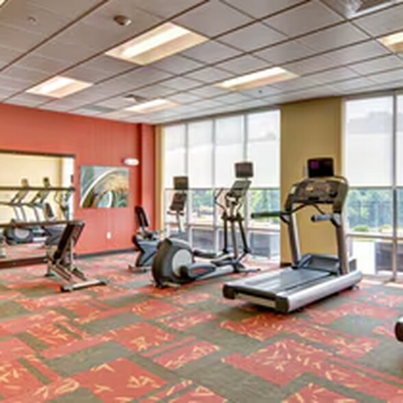 More Photos Of 30 Shaner Dr, Bridgeport Hotel For Sale