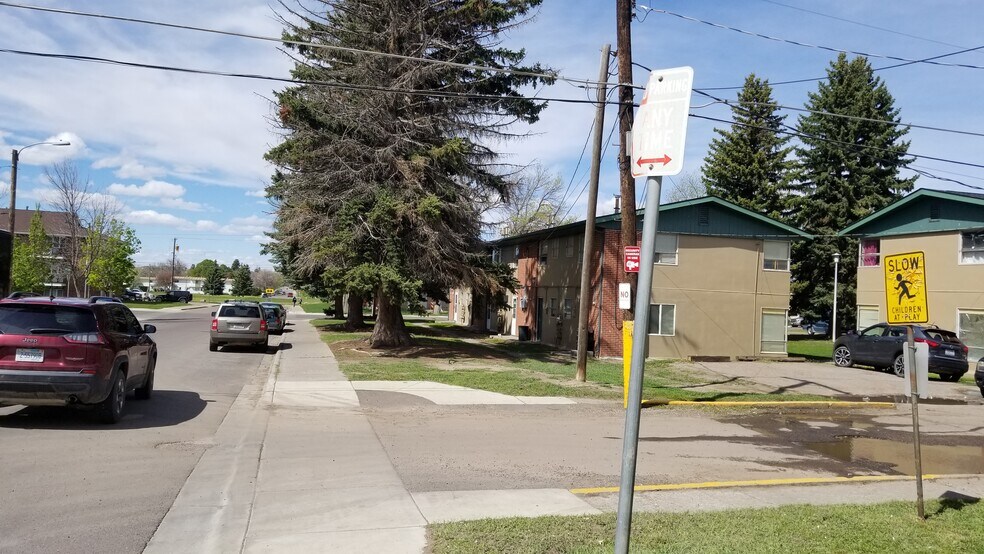 More Photos Of 1800 9th Ave S, Great Falls Apartments For Sale