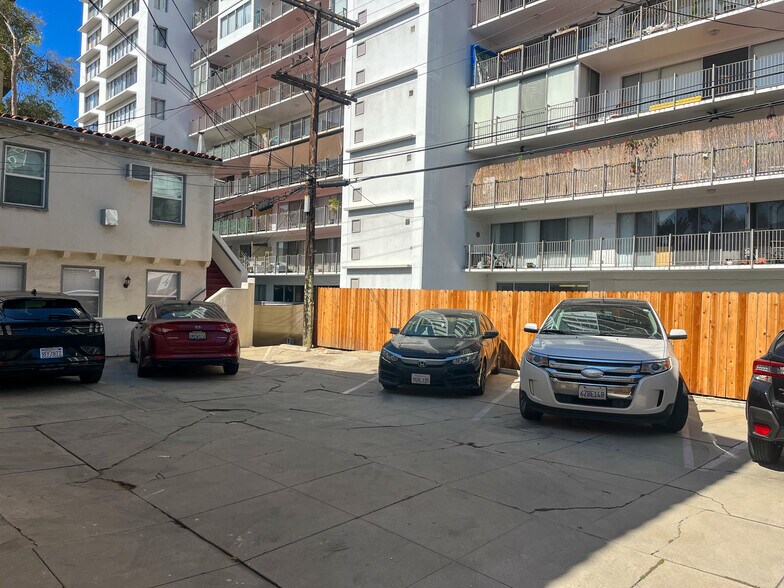 More Photos Of , Los Angeles Multifamily For Sale