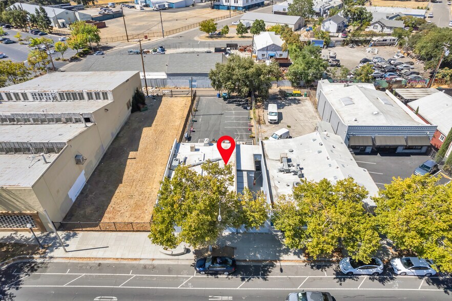 More Photos Of 1011 Del Paso Blvd, Sacramento Restaurant For Sale