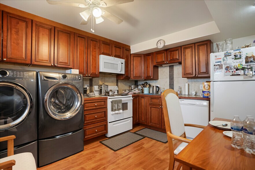 More Photos Of 10542 W 63rd Pl, Arvada Apartments For Sale