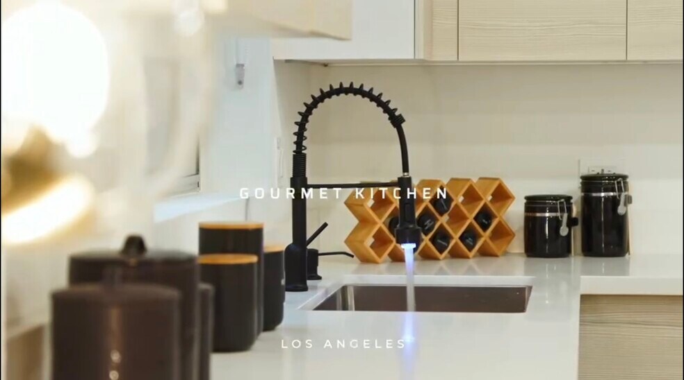 More Photos Of 1245 N New Hampshire Ave, Los Angeles Apartments For Sale