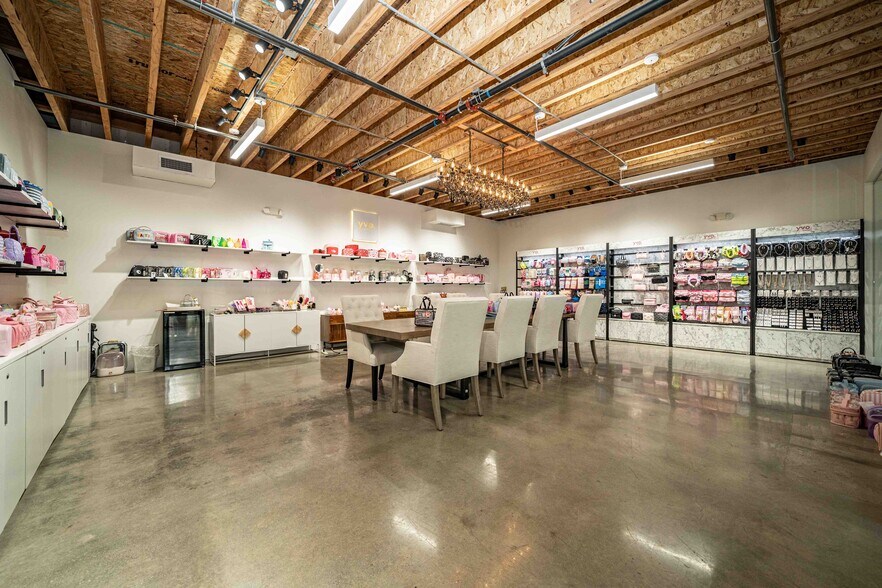 More Photos Of 2001 Saturn St, Monterey Park Light Distribution For Sale