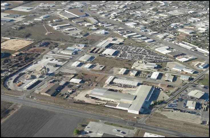 Primary Photo Of 105 Villa Dr, Corpus Christi Manufacturing For Lease