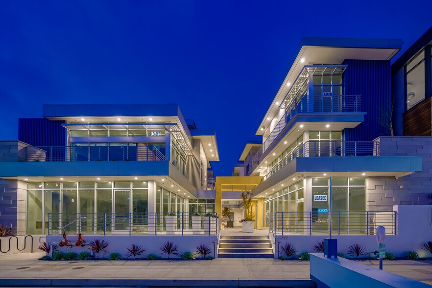 Primary Photo Of 219 Ave I, Redondo Beach Storefront For Lease