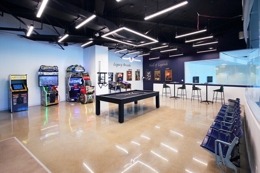 More Photos Of 6501 Legacy Dr, Plano Office For Lease