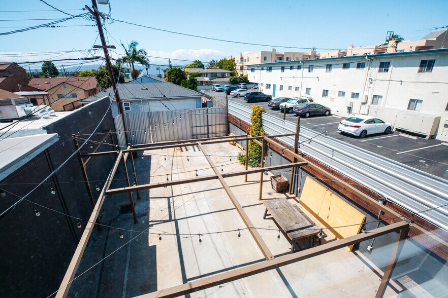 More Photos Of 12923 Venice Blvd, Los Angeles Storefront Retail Office For Lease