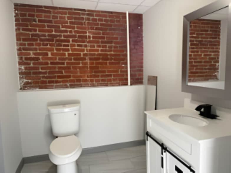 More Photos Of 60 Pine St, Methuen Light Manufacturing For Lease