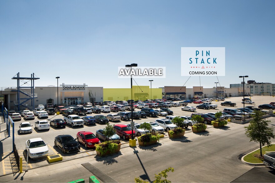 More Photos Of NW Loop 410 @ Blanco Rd, San Antonio Unknown For Lease