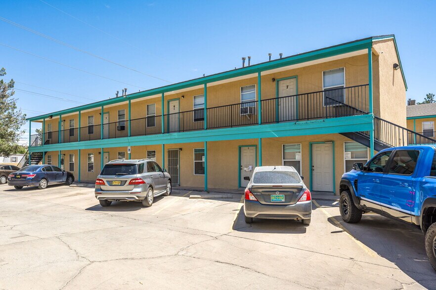 More Photos Of 2306 S Espina St, Las Cruces Apartments For Sale