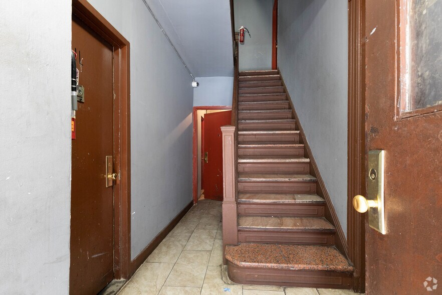 More Photos Of 190 Rockaway Ave, Brooklyn Apartments For Sale