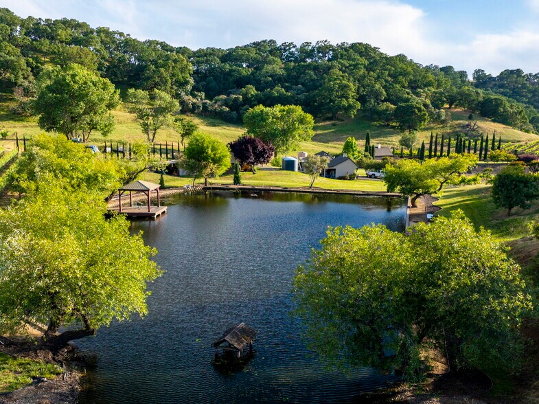 More Photos Of , Fairfield Unknown For Sale