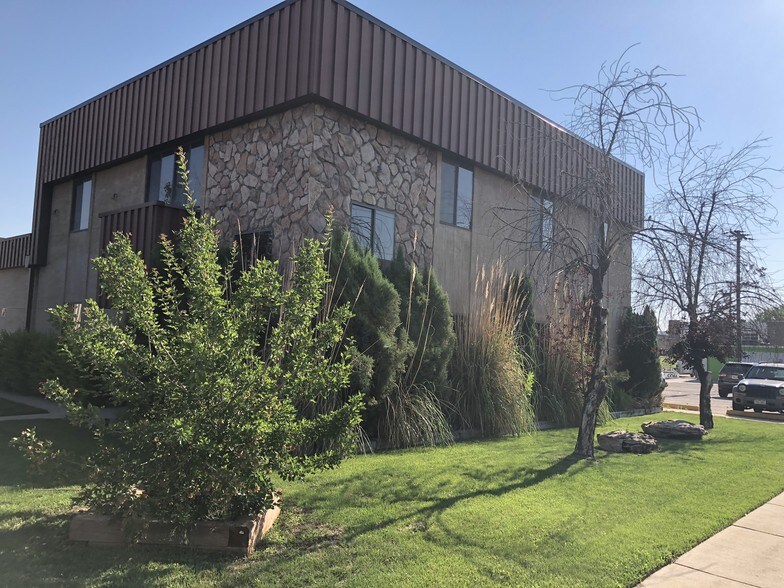 More Photos Of 1270-1298 S Kalamath St, Denver Warehouse For Lease