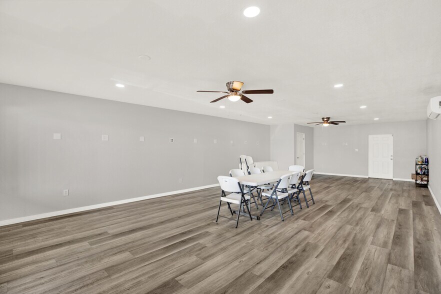 More Photos Of , Tampa Unknown For Sale