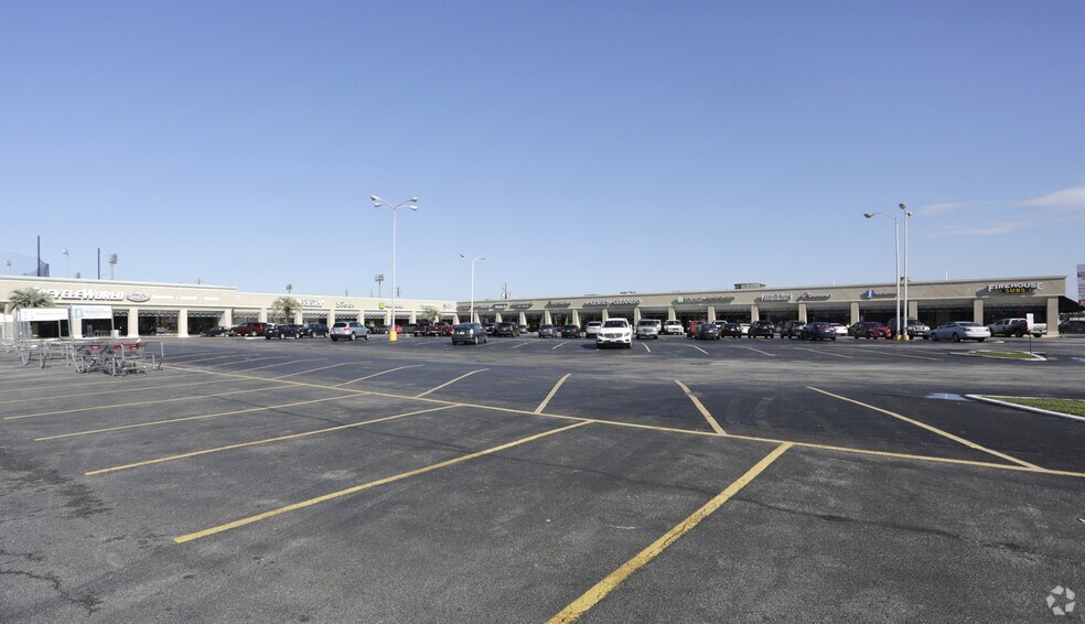 More Photos Of Dairy-Ashford @ NEC Dairy-Ashford & Memorial Dr., Houston Unknown For Lease