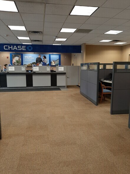 More Photos Of 365 Spotswood Englishtown Rd, Monroe Township Storefront Retail Office For Lease
