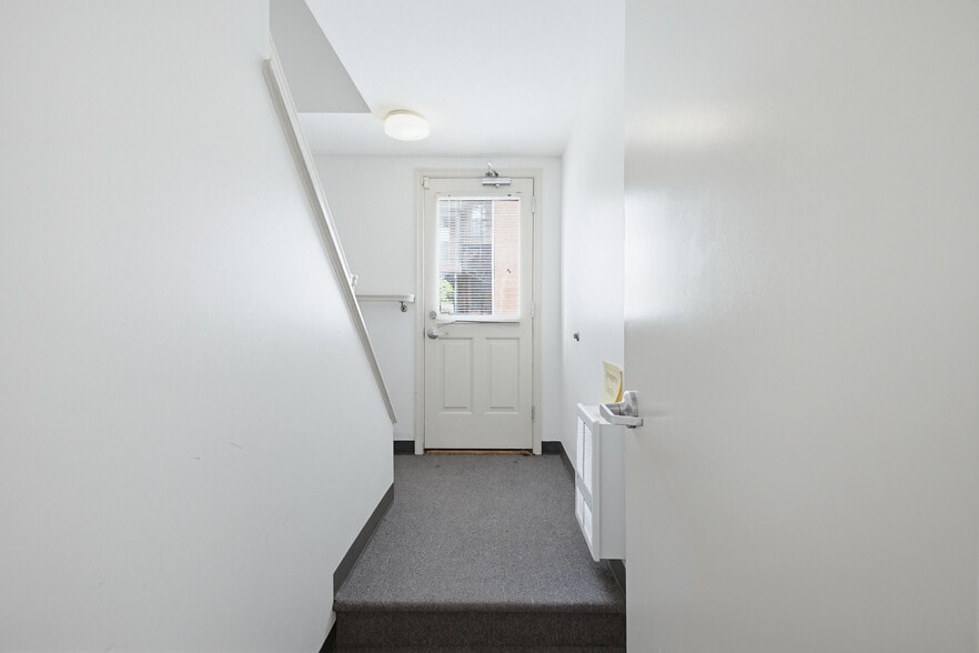 More Photos Of 171 E King St, Lancaster Loft Creative Space For Sale