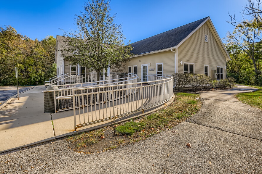 More Photos Of 40 Timberline Dr, Lemont Rehabilitation Center For Sale