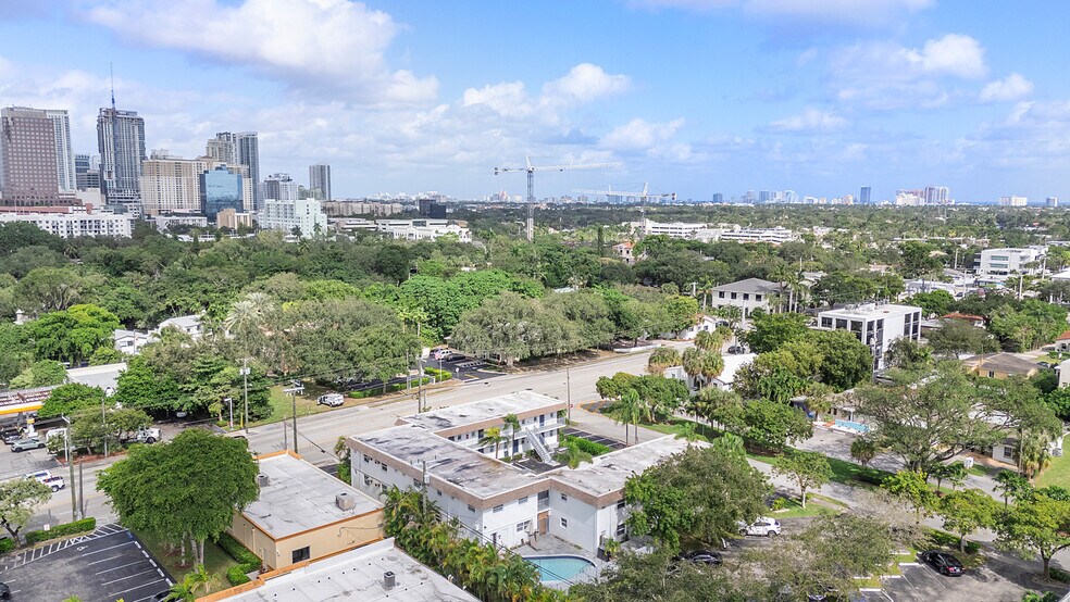 More Photos Of 50 SE 12th St, Fort Lauderdale Apartments For Sale