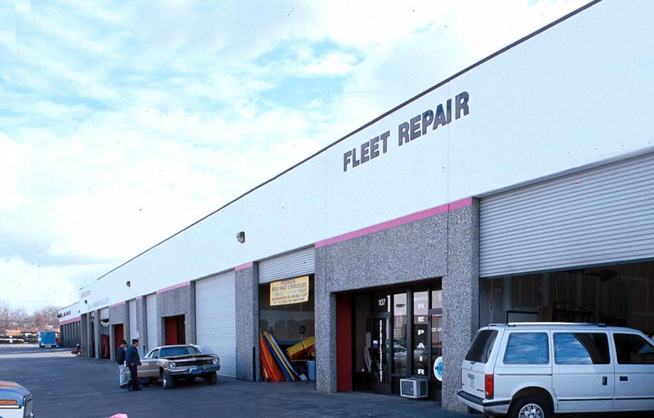 More Photos Of 6305 Watt Ave, North Highlands Service For Lease