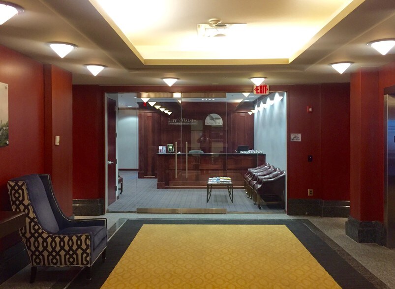 More Photos Of 1906 Towne Centre Blvd, Annapolis Office For Sale