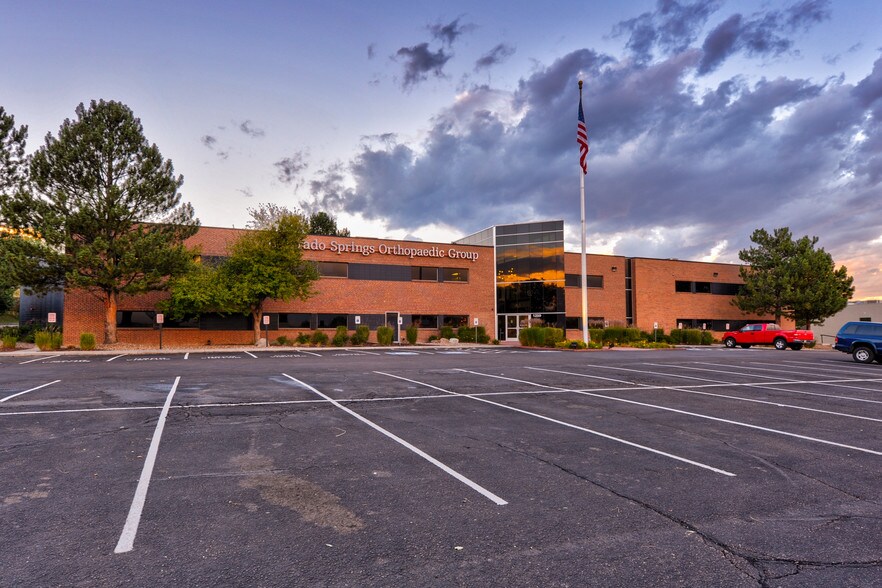 More Photos Of 1259 Lake Plaza Dr, Colorado Springs Medical For Lease