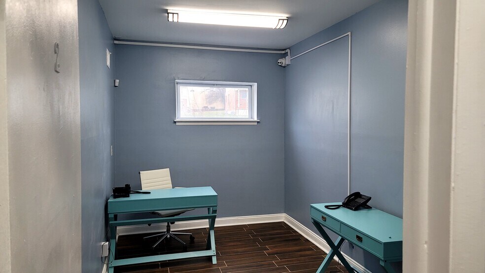 More Photos Of 2809 River Rd, Camden Medical For Sale