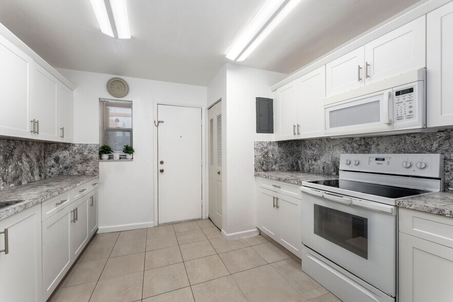 More Photos Of , Hialeah Multifamily For Sale