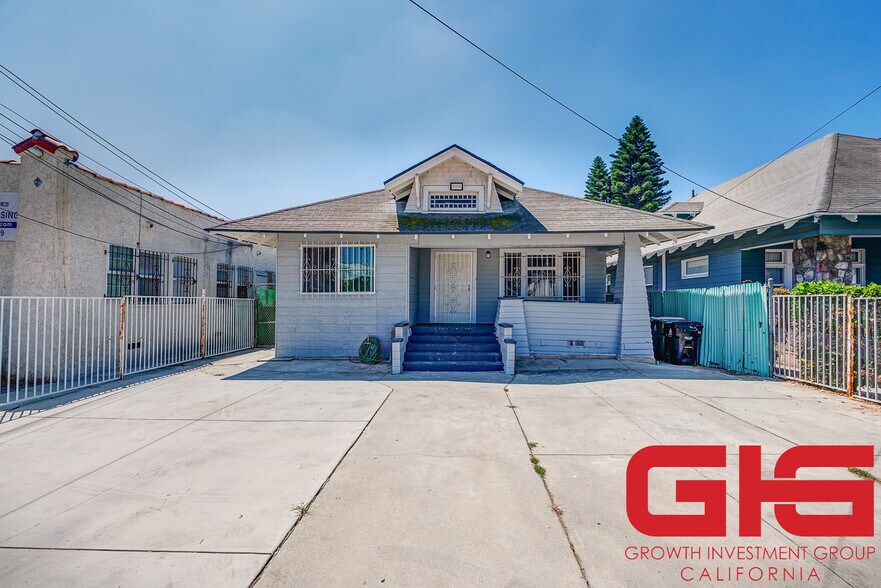 More Photos Of 1234 W 37th Dr, Los Angeles Multifamily For Sale