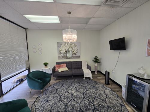 More Photos Of 2000 Denison St, Denton Storefront Retail Office For Lease