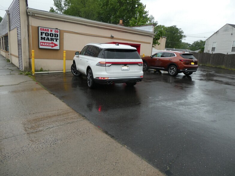 More Photos Of 834 W Browning Rd, Bellmawr Freestanding For Sale