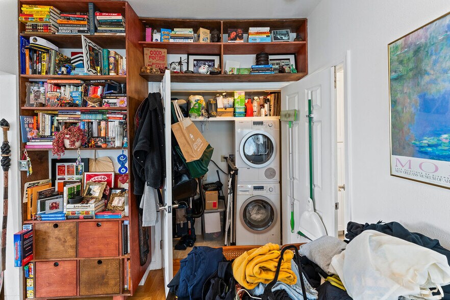 More Photos Of 74 Pearl St, Oakland Apartments For Sale