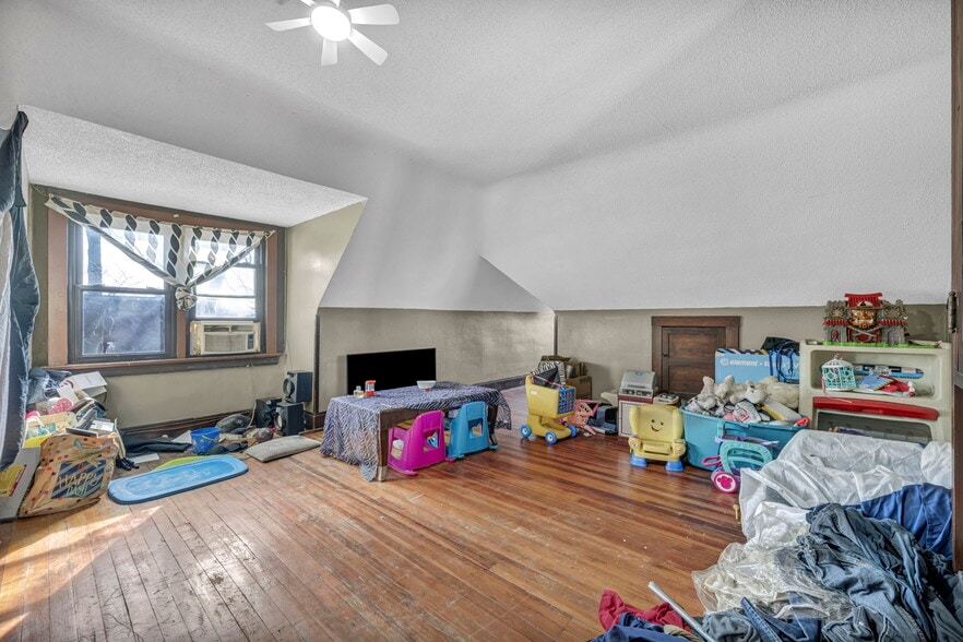 More Photos Of 2127 W 100th St, Cleveland Multifamily For Sale