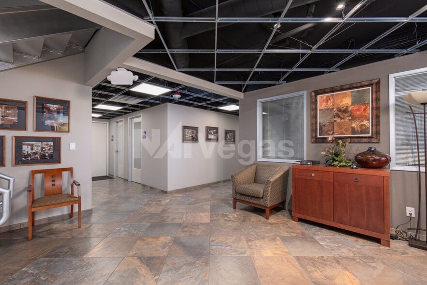 More Photos Of 2645 W Cheyenne Ave, North Las Vegas Research And Development For Sale
