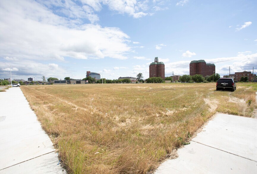 More Photos Of 3730 4th St, Detroit Apartments For Lease