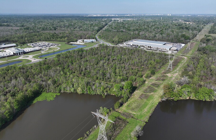 More Photos Of West Edenborne Parkway, Gonzales Land For Sale