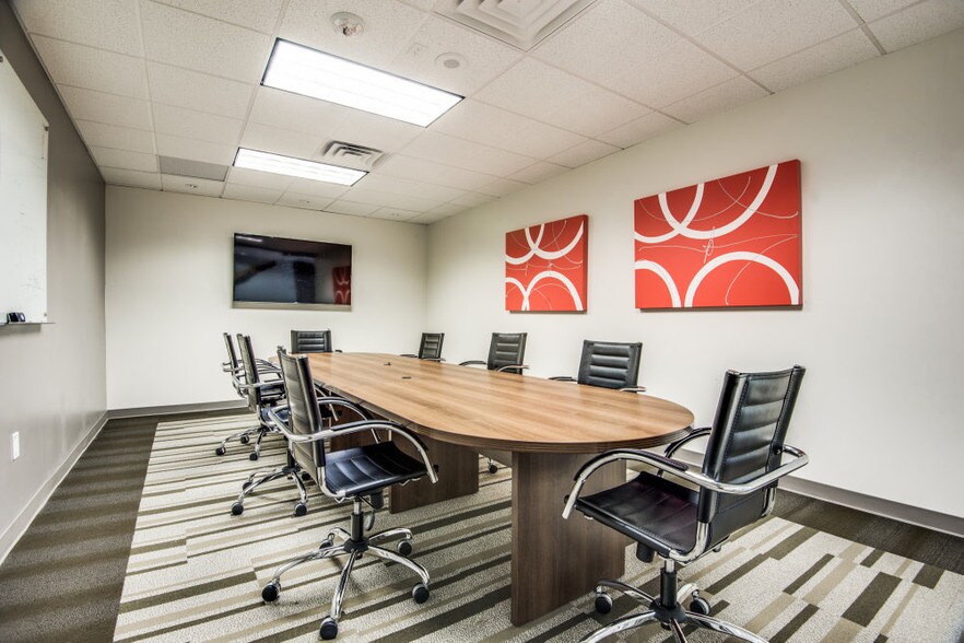 More Photos Of 13601 Preston Rd, Dallas Office For Sale