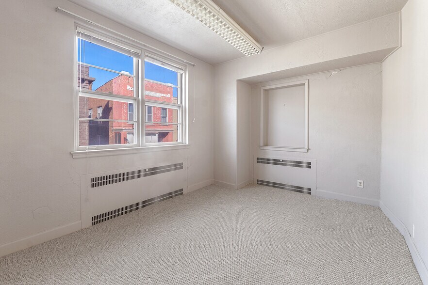 More Photos Of 6 E 1st St, Fond Du Lac Office For Sale