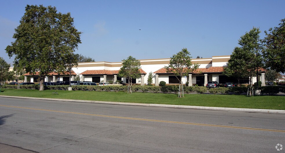 More Photos Of 365 Camino Carillo, Camarillo Warehouse For Lease