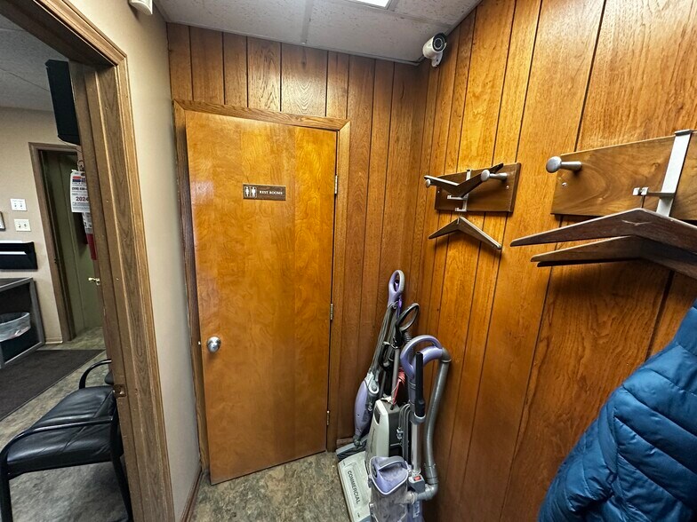 More Photos Of 3470 Gilchrist Rd, Mogadore Warehouse For Sale