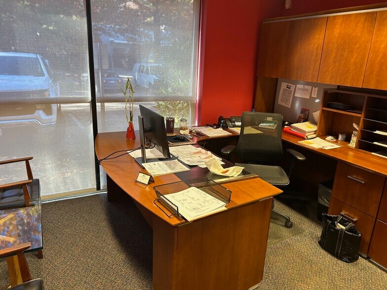 More Photos Of 104 Longwater Dr, Norwell Light Manufacturing For Lease