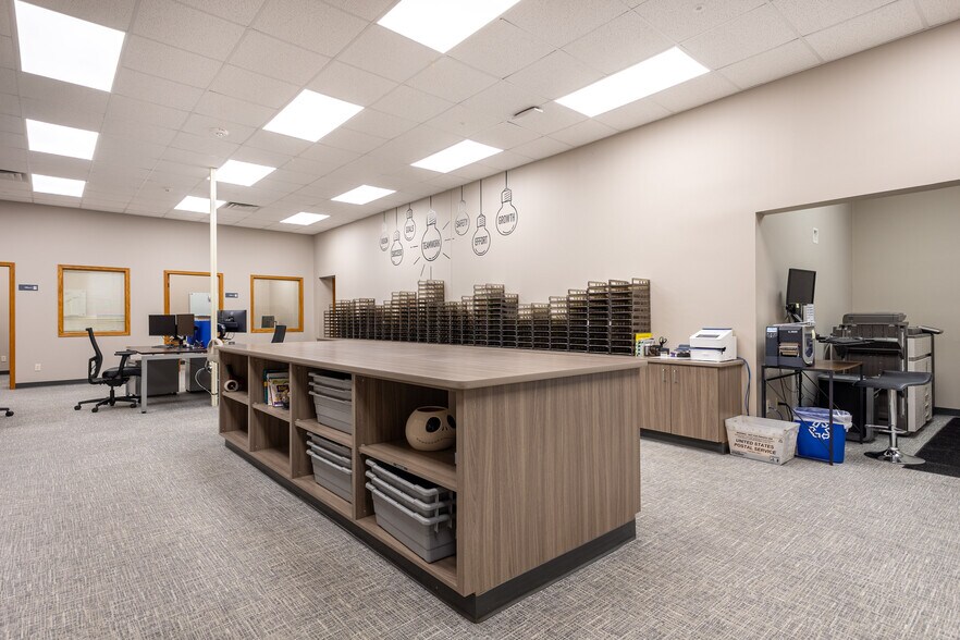 More Photos Of 3681 Prism Ln, Kieler Office For Sale