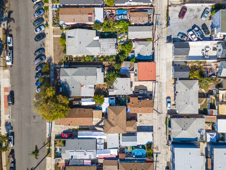More Photos Of 3753-3759 42nd St, San Diego Apartments For Sale